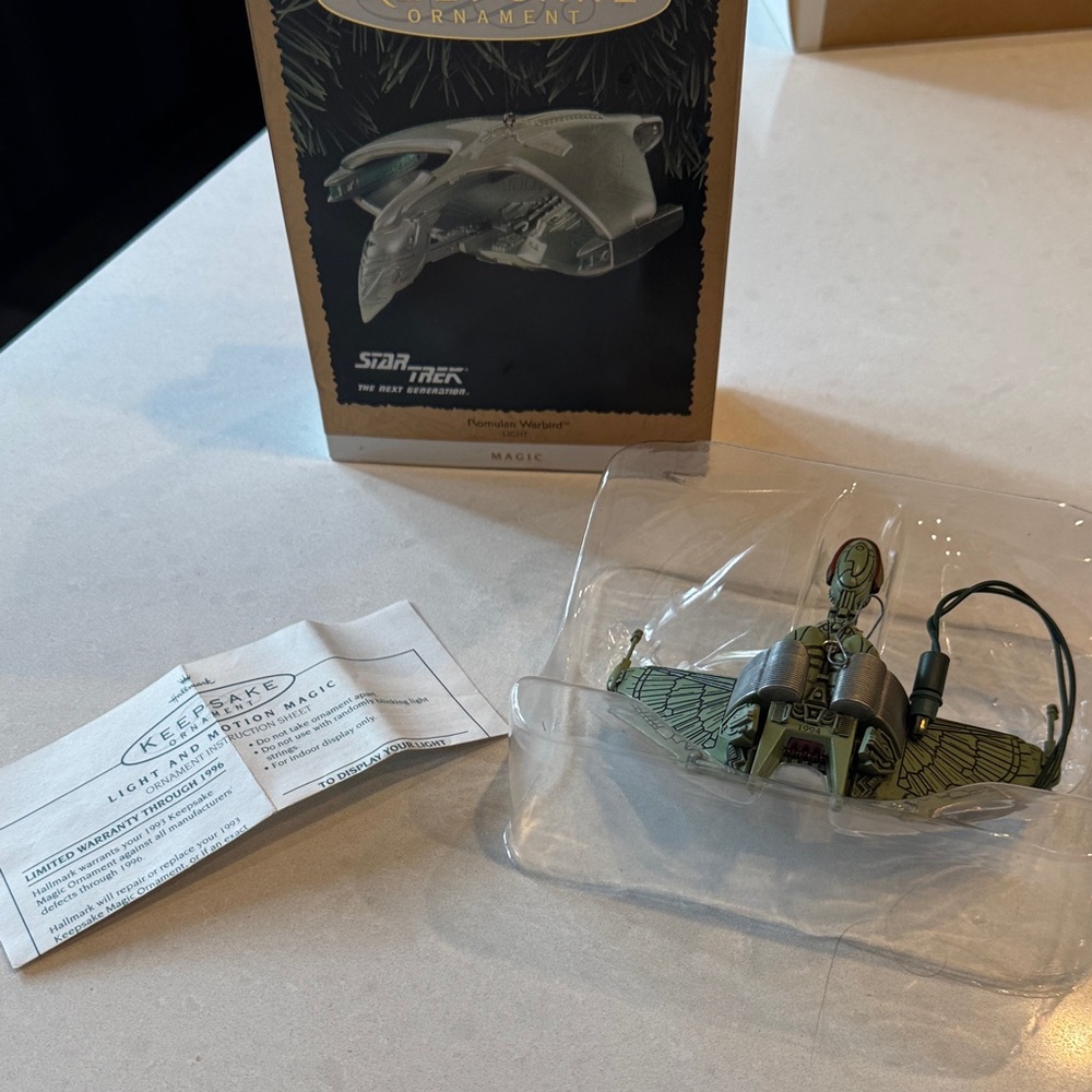 Star Trek  Green and Black Holiday Ornament Romulan warbird